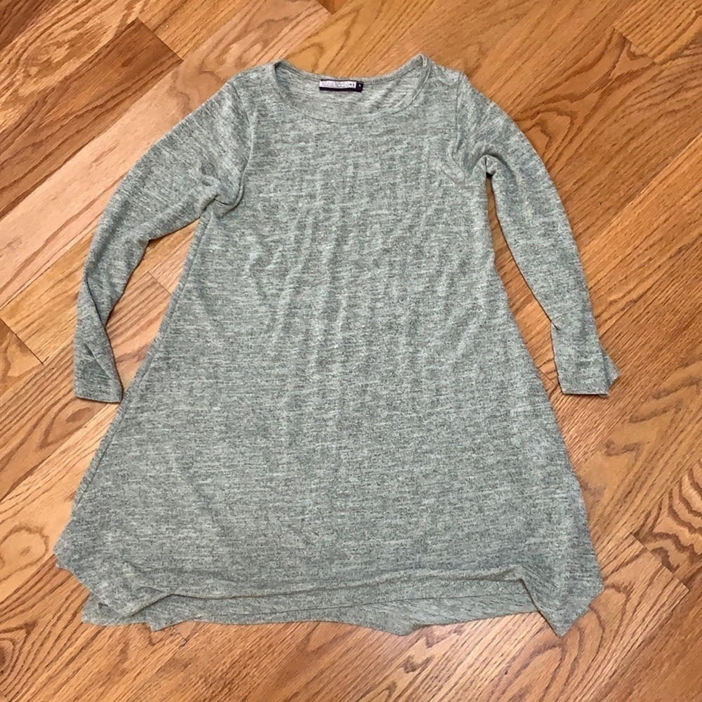 Dress (or long shirt)